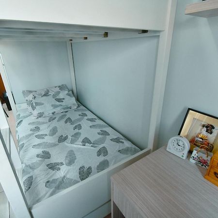 Апарт готель Cozy Unit With Free Pool, Netflix & Wifi In Alabang Crq3 Muntinlupa City Екстер'єр фото